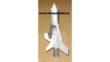 Простые модели ракет из бумаги и других материалов..